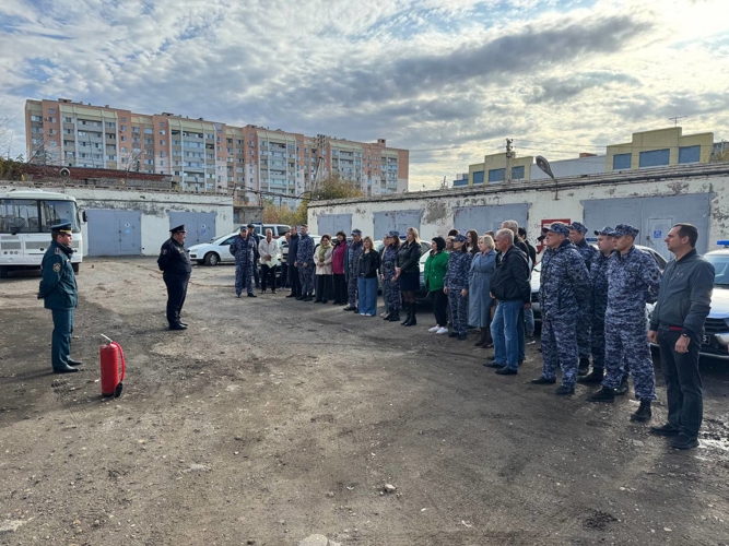 В Управлении Росгвардии по Саратовской области прошли совместные пожарно-тактические занятия с МЧС
