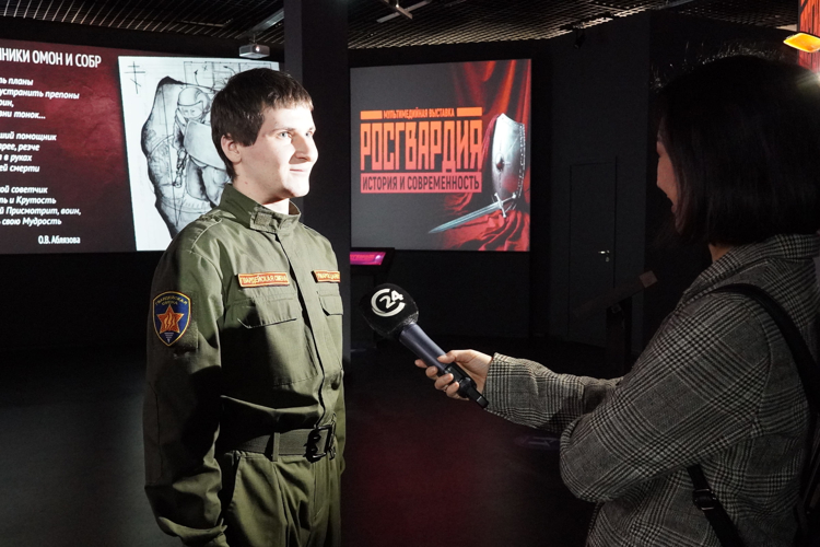 В Саратове состоялась церемония открытия масштабной мультимедийной выставки «Росгвардия. История и современность», посвященной предстоящему юбилею ведомства